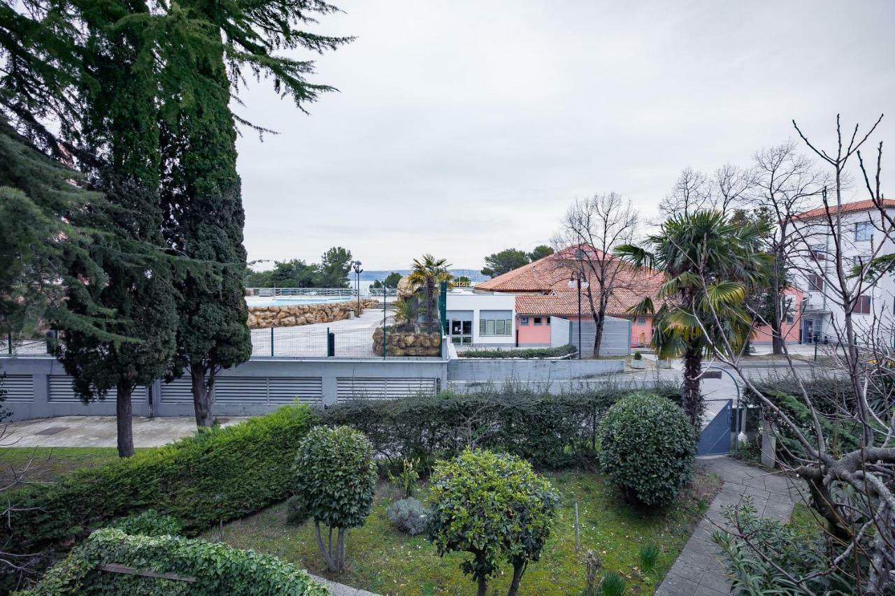 Apartma Zusterna Koper Exterior photo